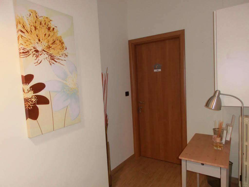 רומא Reale House Rooms מראה חיצוני תמונה